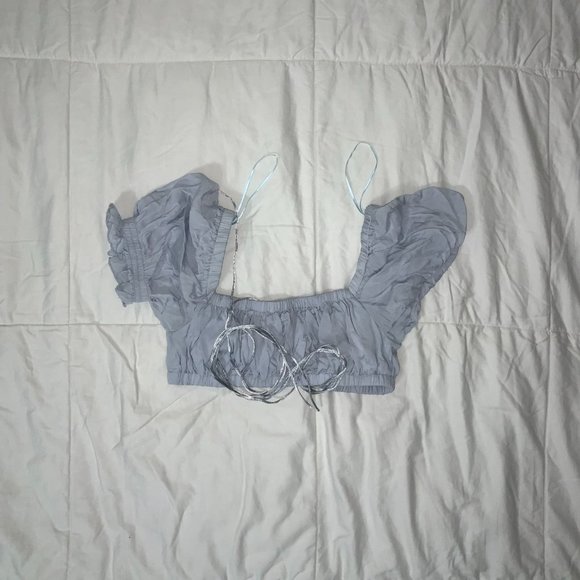 Verge Girl "Italian Language" Light Blue Puff Sleeve Tie Front Crop Top - Picture 3 of 4